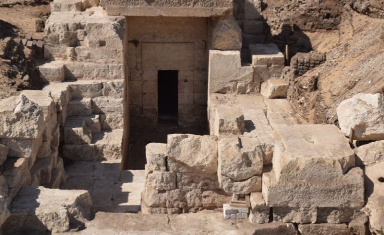 Unearthing History: Egyptian-German Team Discovers Ptolemaic Temple in Sohag