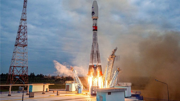 Russia Completes Final Assembly of Its First Modular Lunar Station Prototype